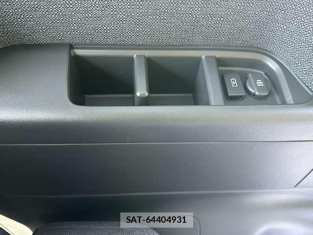 Honda STEP WGN 2026-03 6717427-8