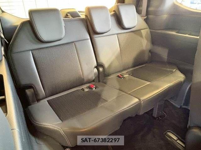 Honda STEP WGN 2022-12 6791509-10