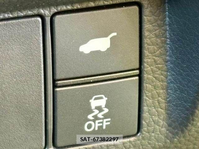Honda STEP WGN 2022-12 6791509-12