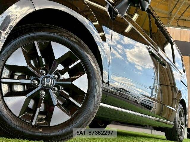 Honda STEP WGN 2022-12 6791509-15