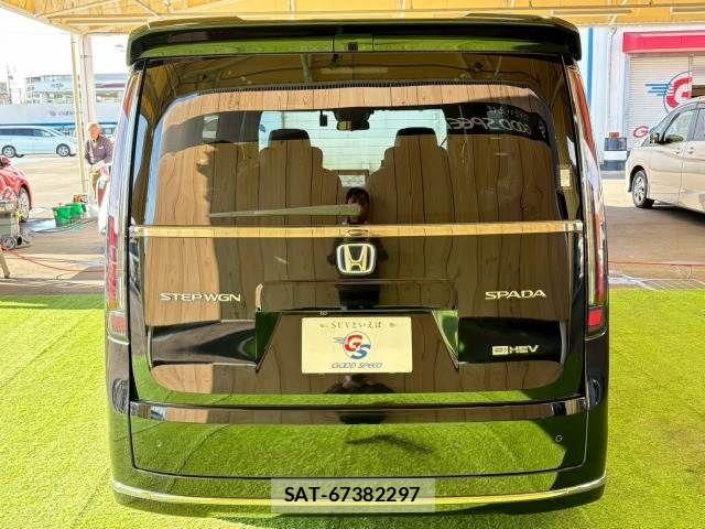 Honda STEP WGN 2022-12 6791509-18