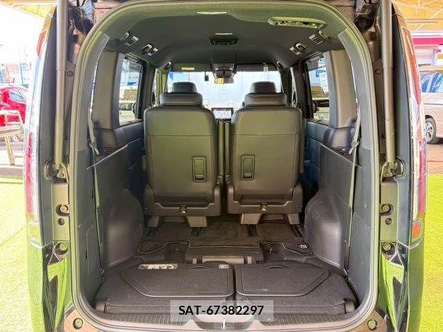 Honda STEP WGN 2022-12 6791509-19