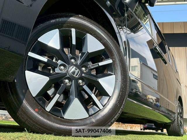 Honda STEP WGN 2023-03 6791508-19