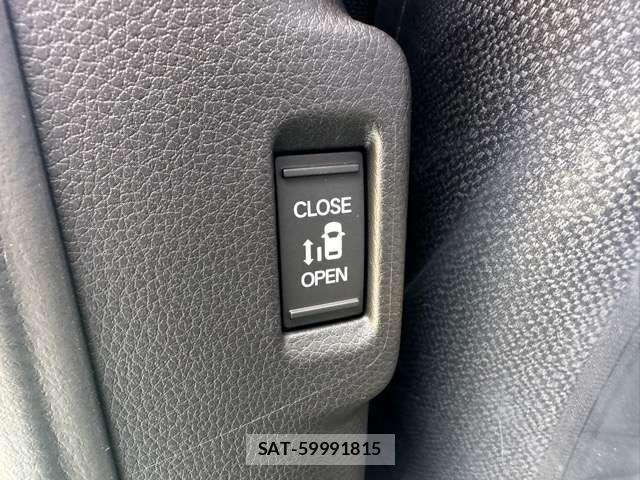 Honda STEP WGN 2026-03 7225523-13