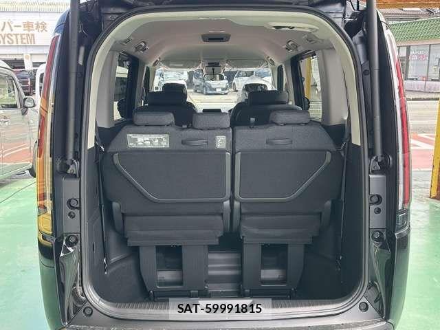Honda STEP WGN 2026-03 7225523-15