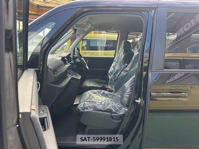Honda STEP WGN 2026-03 7225523-4