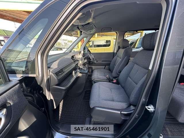 Honda STEP WGN 2026-01 7330299-4