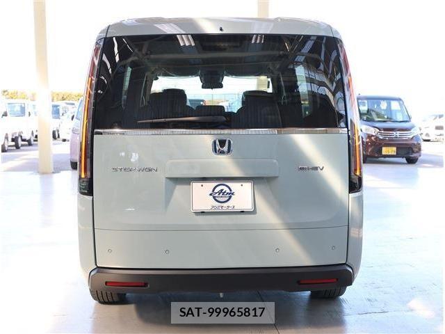 Honda STEP WGN 2026-02 7330291-21