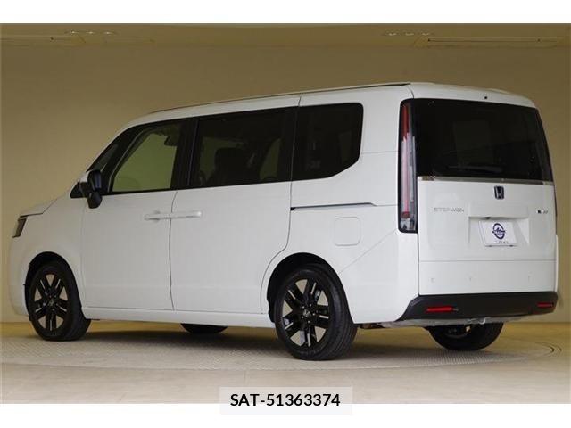 Honda STEP WGN 2026-02 7330290-23