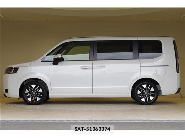 Honda STEP WGN 2026-02 7330290-24