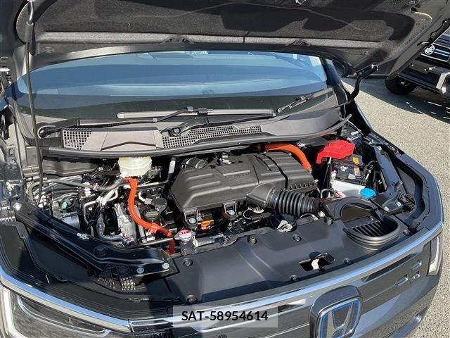 Honda STEP WGN 2026-02 7330295-23