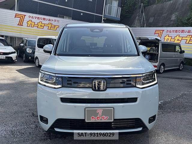 Honda STEP WGN 2025-05 7330298-18