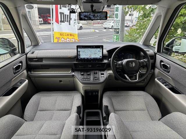 Honda STEP WGN 2025-05 7330298-1