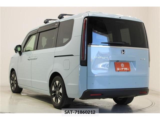 Honda STEP WGN 2023-09 7330303-9