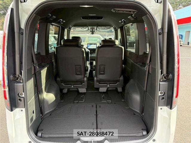 Honda STEP WGN 2025-12 7359956-23