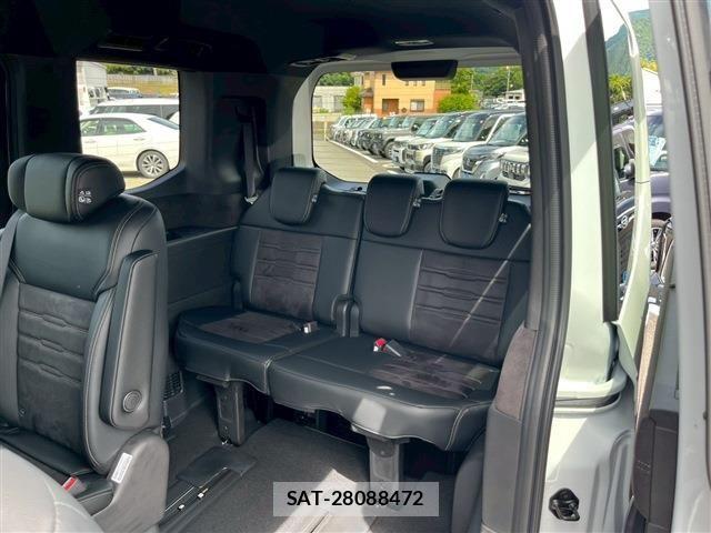 Honda STEP WGN 2025-12 7359956-5