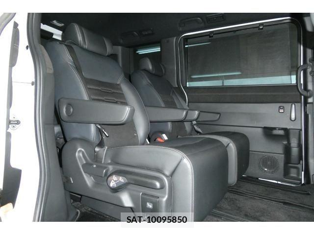 Honda STEP WGN 2022-08 7394277-9