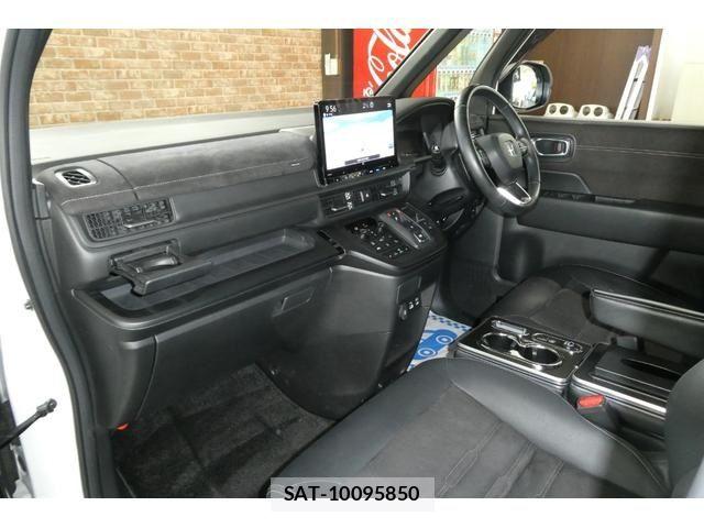 Honda STEP WGN 2022-08 7394277-5