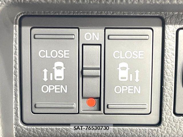 Honda STEP WGN 2023-08 7789425-4