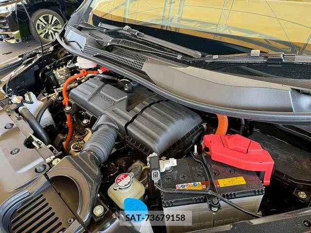 Honda STEP WGN 2025-05 7789427-13