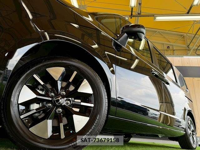 Honda STEP WGN 2025-05 7789427-15