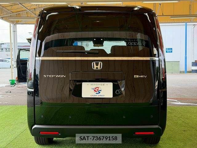 Honda STEP WGN 2025-05 7789427-18