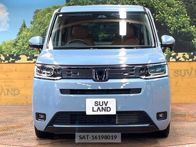 Honda STEP WGN 2023-08 7789426-14
