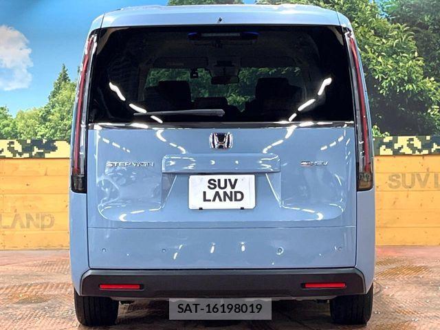 Honda STEP WGN 2023-08 7789426-15