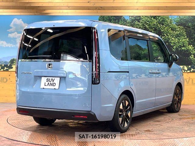Honda STEP WGN 2023-08 7789426-17