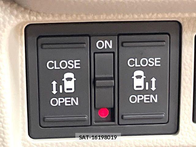 Honda STEP WGN 2023-08 7789426-5
