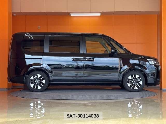 Honda STEP WGN 2026-05 7981116-7