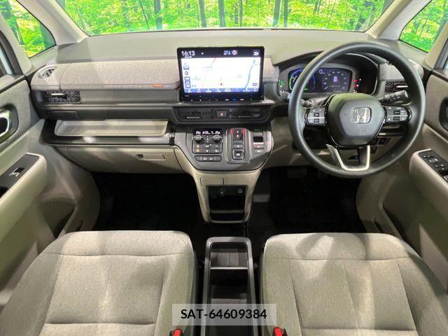 Honda STEP WGN 2022-10 8038459-1