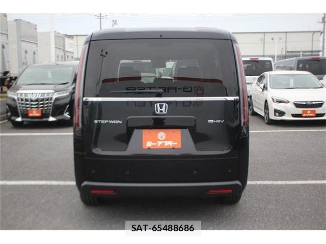 Honda STEP WGN 2024-07 8038460-12