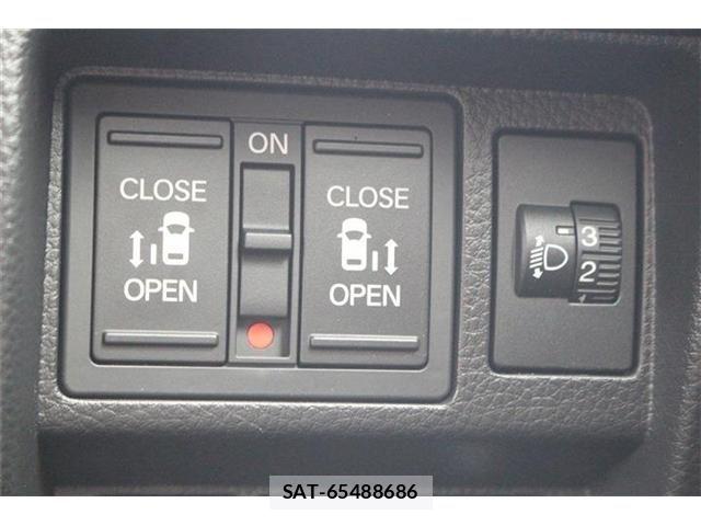 Honda STEP WGN 2024-07 8038460-3
