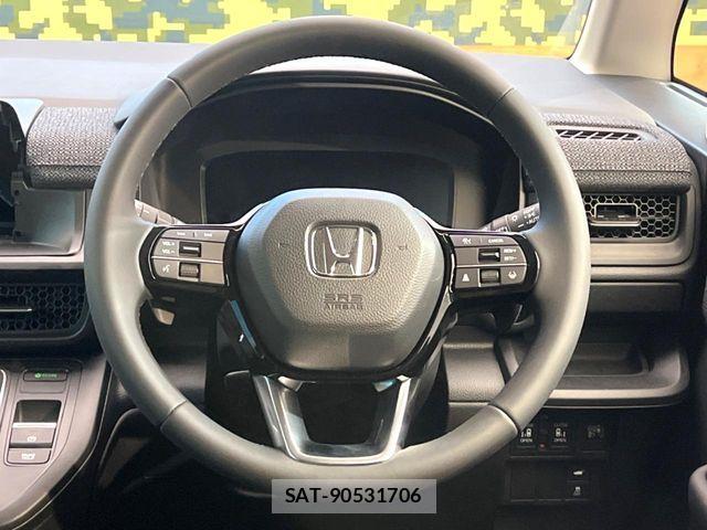 Honda STEP WGN 2025-10 8075704-11
