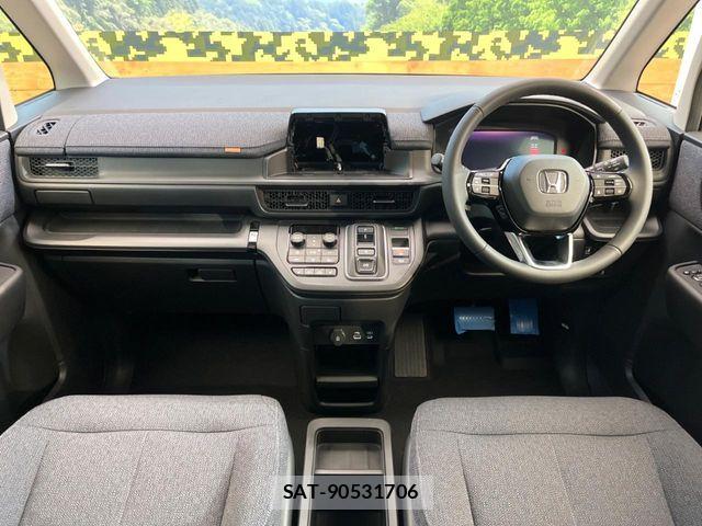 Honda STEP WGN 2025-10 8075704-1