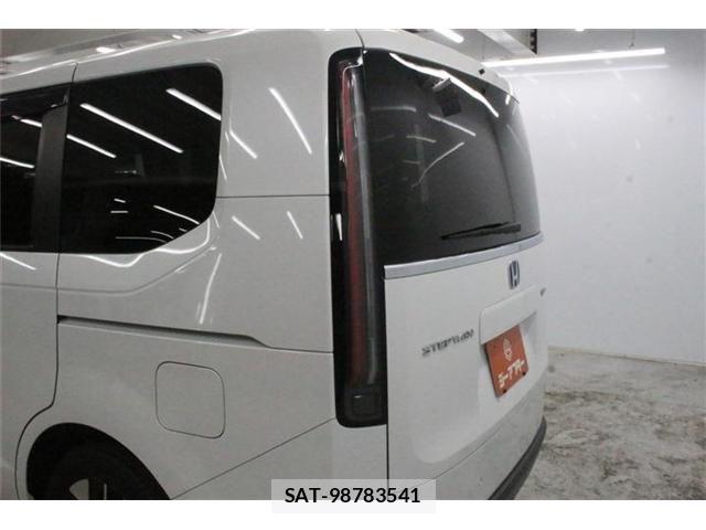Honda STEP WGN 2023-05 8075707-17