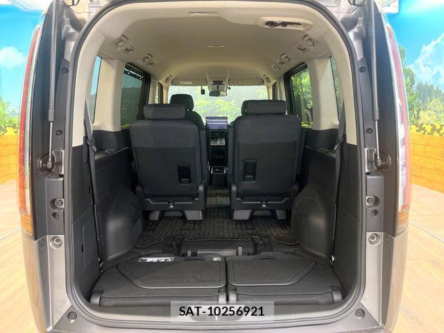 Honda STEP WGN 2024-09 8075706-9