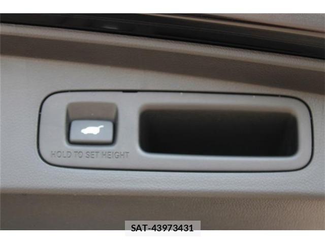 Honda STEP WGN 2022-07 8146761-17