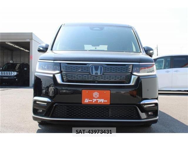 Honda STEP WGN 2022-07 8146761-23