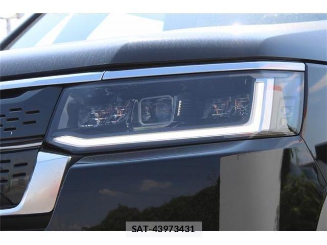 Honda STEP WGN 2022-07 8146761-26