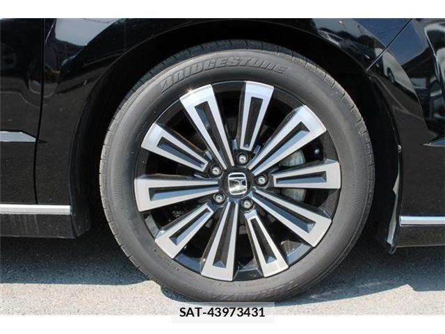 Honda STEP WGN 2022-07 8146761-5