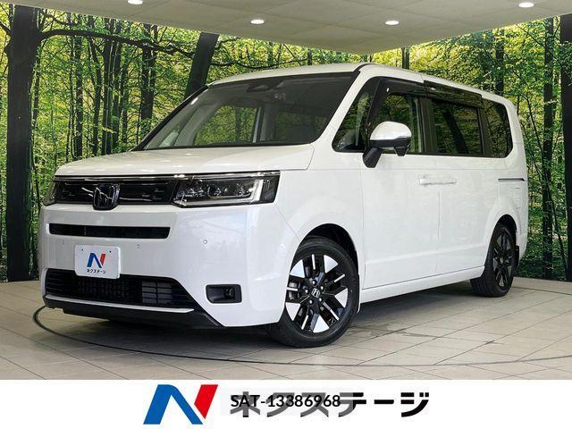 Honda STEP WGN 2023-06 8210399-0