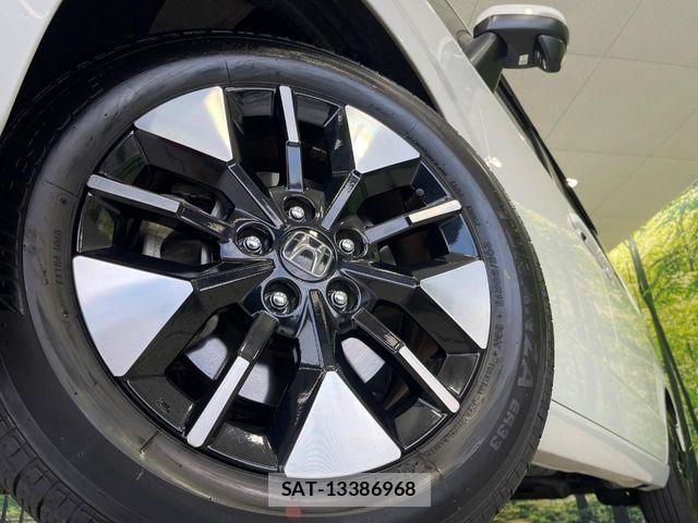 Honda STEP WGN 2023-06 8210399-13