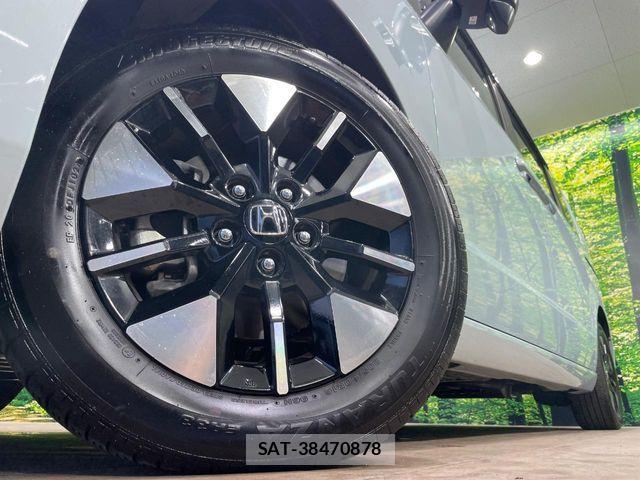 Honda STEP WGN 2024-03 8246784-13