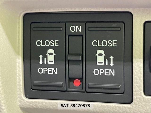 Honda STEP WGN 2024-03 8246784-5