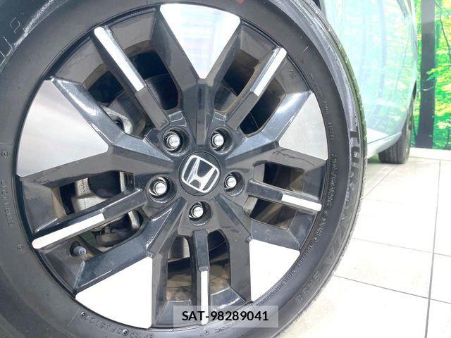 Honda STEP WGN 2023-01 8246783-14