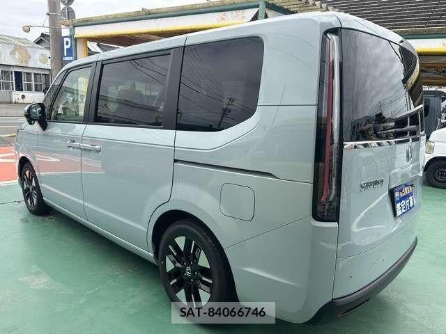 Honda STEP WGN 2026-06 8415113-3