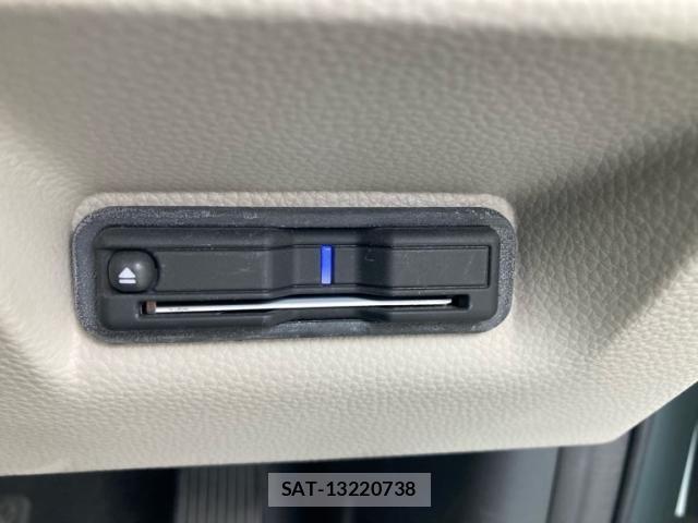 Honda STEP WGN 2022-07 8850723-17
