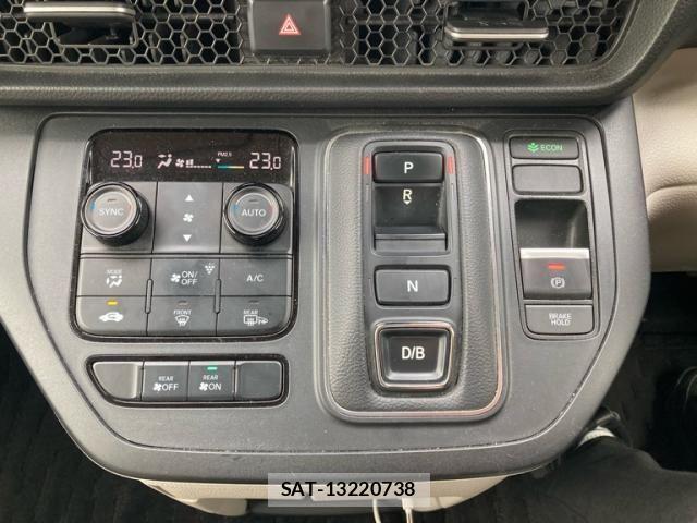 Honda STEP WGN 2022-07 8850723-24